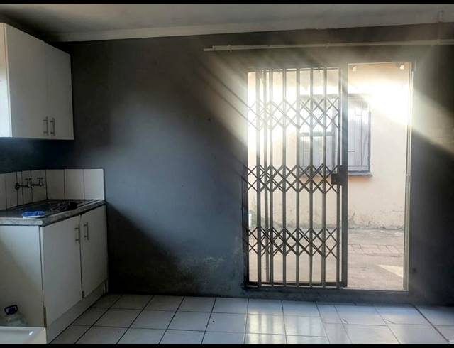 0 BEDROOM HOUSE FOR SALE IN PROTEA GLEN